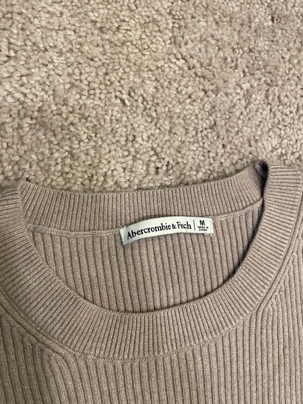 A&F Ribbed, Short Sleeve, Button-Side Sweater - Picture 3 of 4
